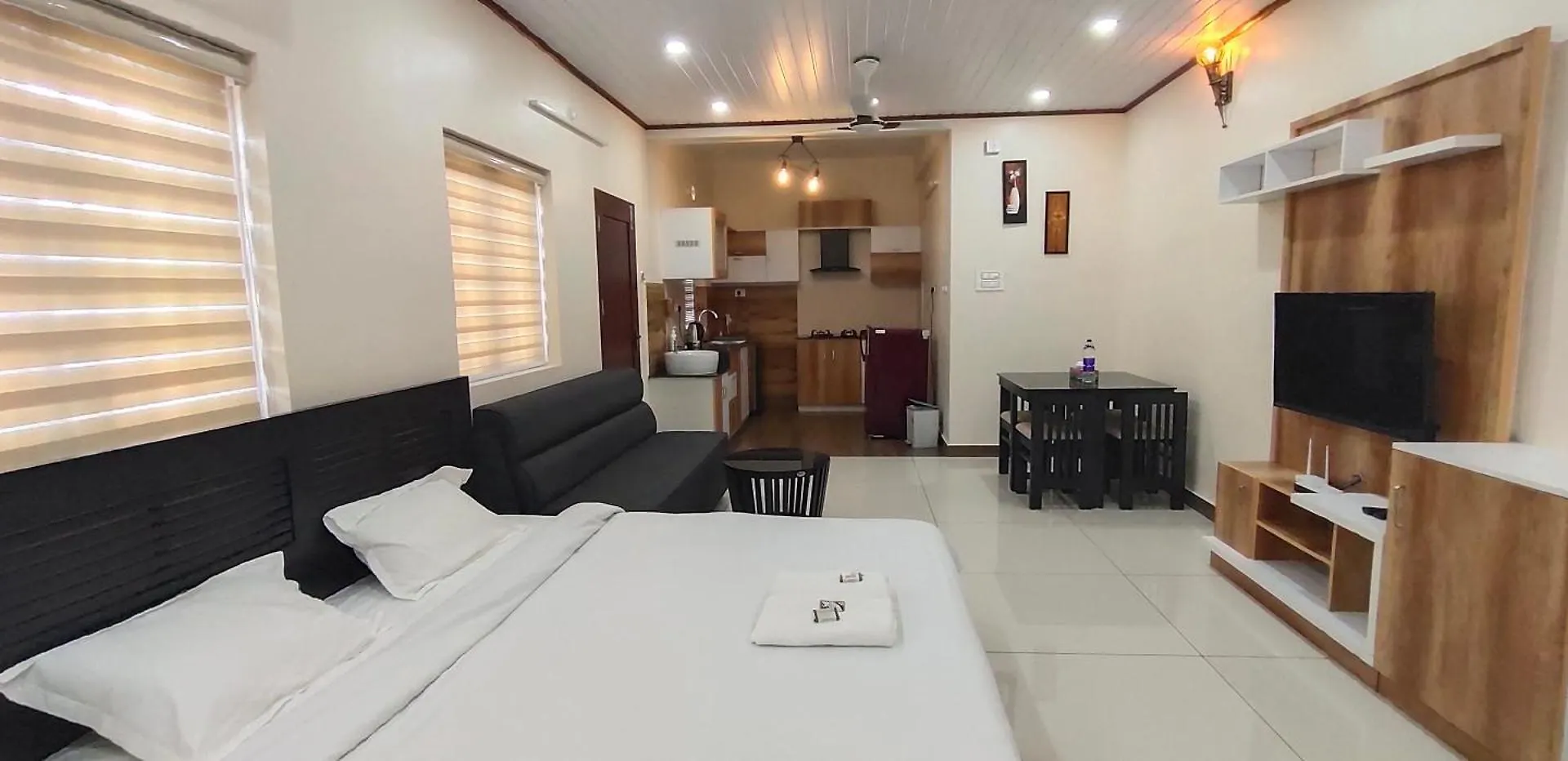 Cliff Way Apartments Varkala